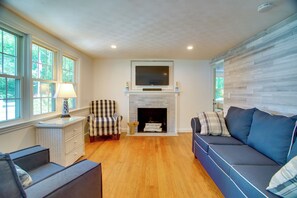 TV, fireplace, Netflix, streaming services - < 1 Mi to Beaches: Cape Cod Bungalow w/ Fire Pit! (West Yarmouth)