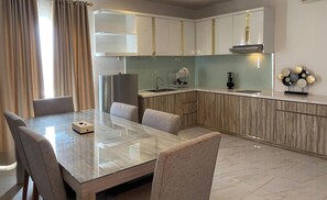 Suite Room | Private kitchen - Front One The Andia Boyolali (Boyolali)