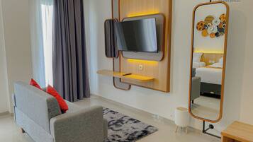 1 habitación, ropa de cama de alta calidad y escritorio