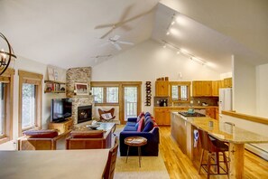 Smart TV, fireplace, books