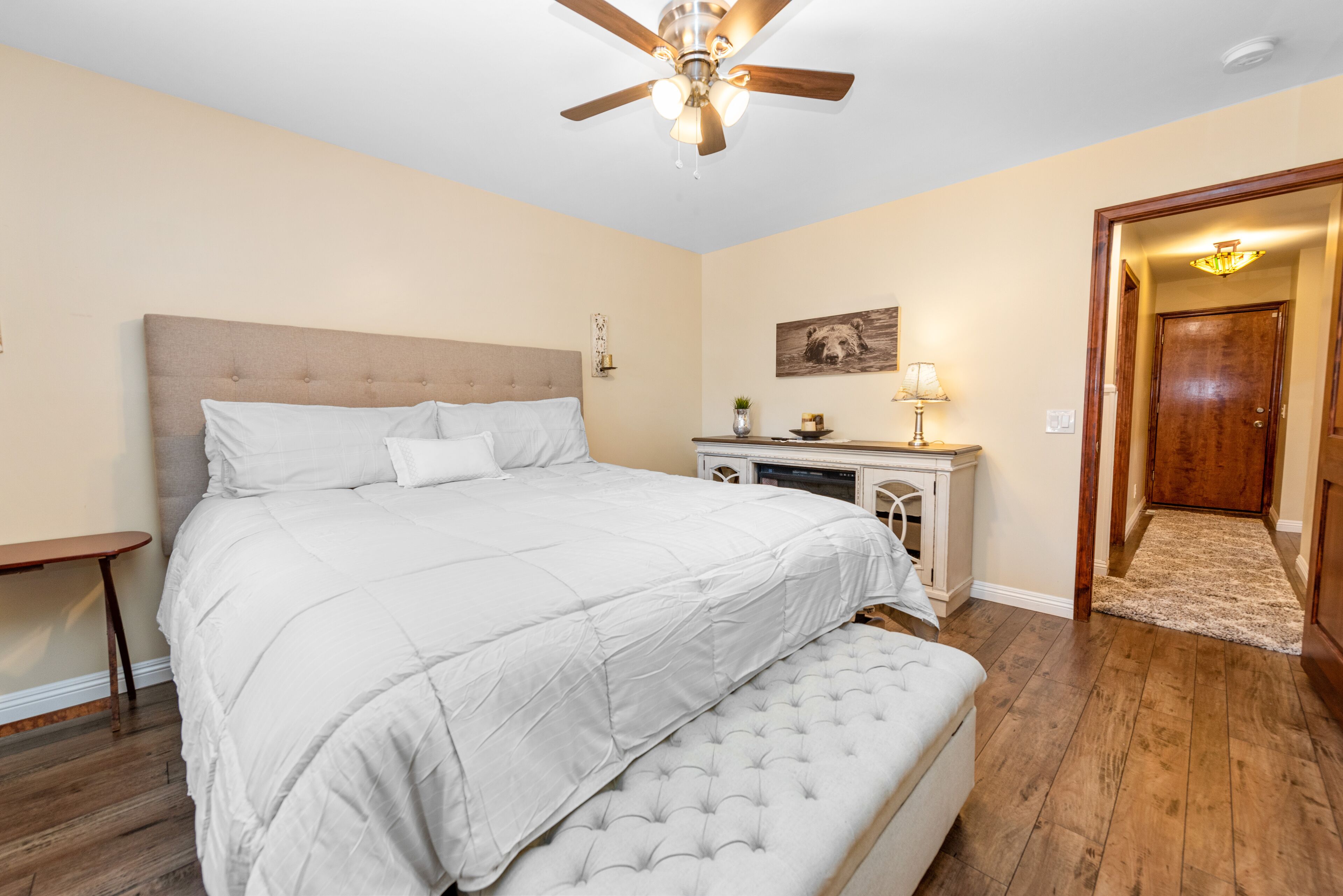 3 habitaciones, wifi gratis y ropa de cama 