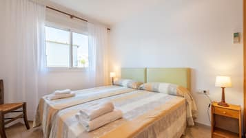 2 soverom, strykejern/-brett, wi-fi (inkludert) og sengetøy