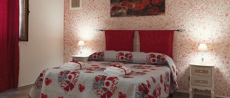 1 chambre, fer et planche Ă repasser, literie fournie