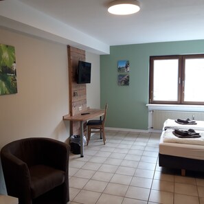 3 dormitorios, wifi gratis, ropa de cama