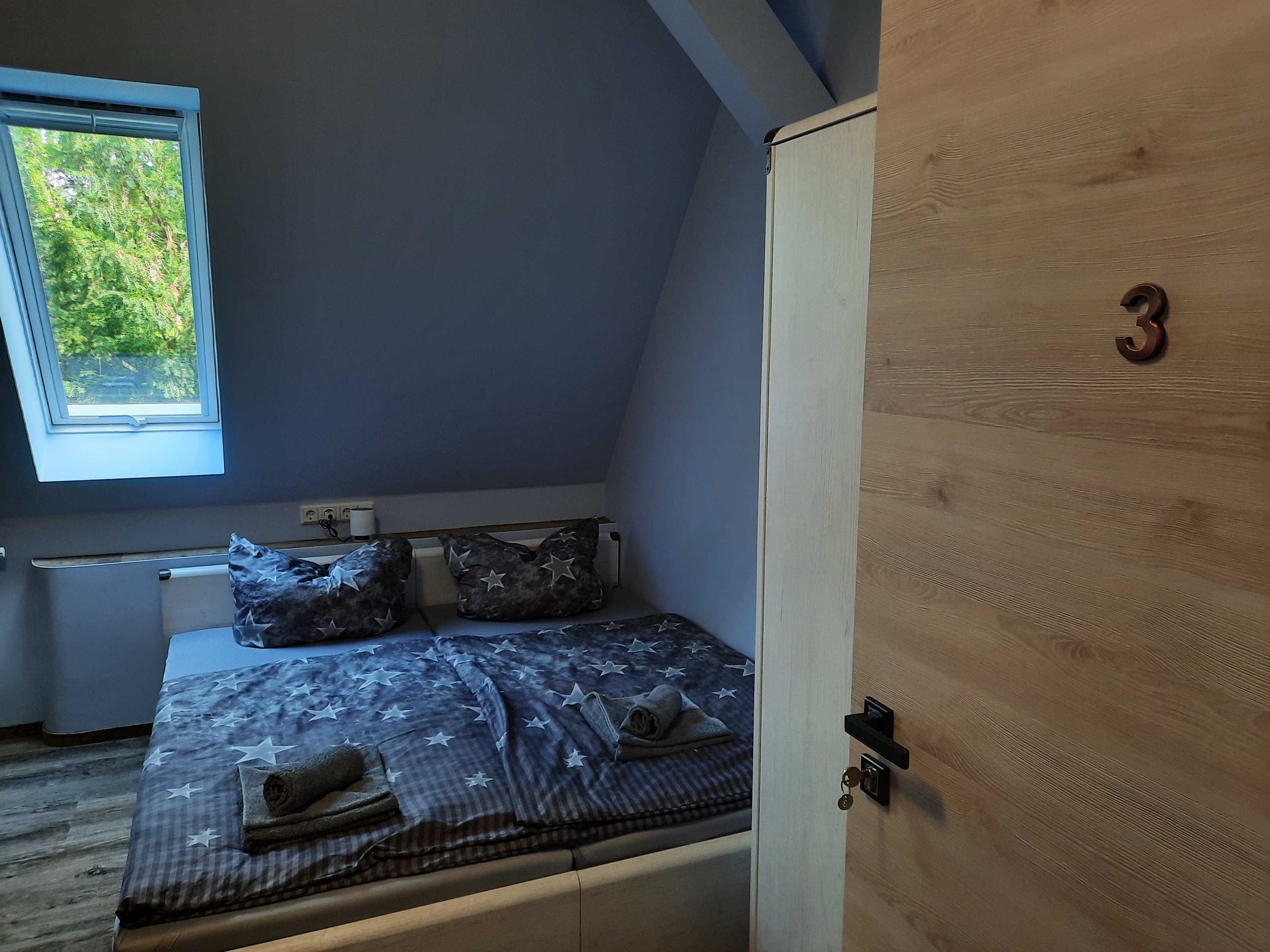 1 Schlafzimmer, Zimmersafe, Schreibtisch, Reisekinderbett