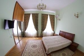 4 bedrooms, WiFi