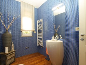 Shower - Villa 2103/39323 (Istria - Pula), 2500m from the beach (Pula)