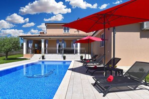 Pool - House 2105/39330 (Istria - Divšići), 12000m from the beach (Divšići)