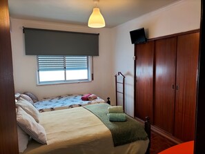 1 bedroom, iron/ironing board, free WiFi, bed sheets