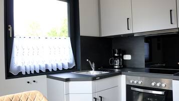 Kühlschrank, Ofen, Herdplatte, Geschirrspüler