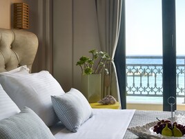 套房, 1 间卧室, 海景 | 免费婴儿床、免费 WiFi、床单