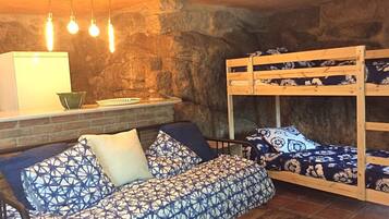 1 chambre, Wi-Fi gratuit, draps fournis