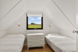 2 chambres, bureau, fer et planche à repasser, Wi-Fi gratuit