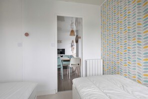 2 Schlafzimmer, Bügeleisen/Bügelbrett, kostenloses WLAN