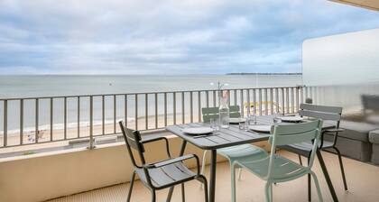 Seaview ! Flat for 4