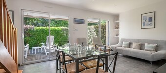 200m from Port de Crouesty, House for 6