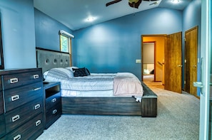 3 Schlafzimmer, Bügeleisen/Bügelbrett, kostenloses WLAN, Bettwäsche