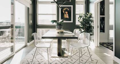 Central LoHi Clubhouse | Skyline View | Sleeps 12!