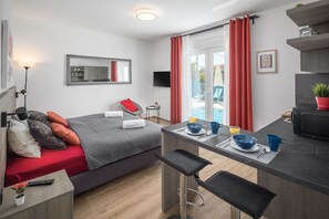 Traditionell studiosvit | Värdeförvaringsskåp på rummet, ljudisolering och gratis wi-fi