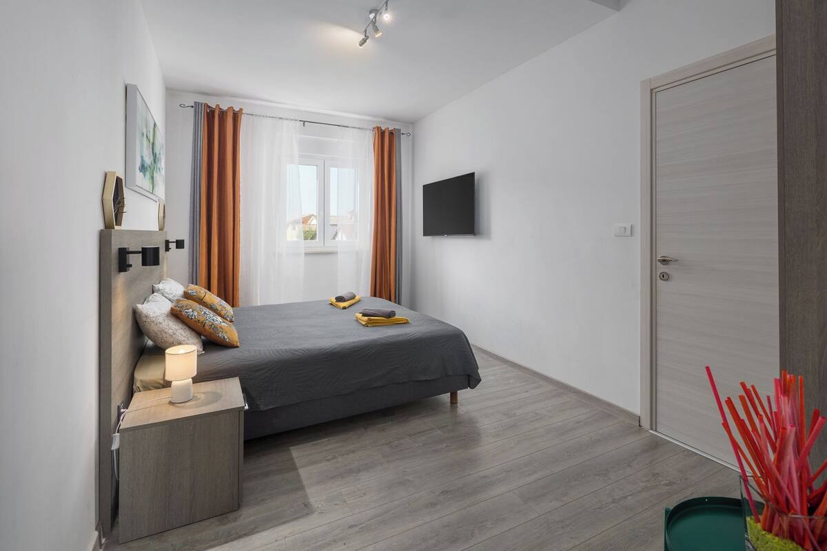 Appartement Confort | Coffre-fort, système d’insonorisation, accès au Wi-Fi (inclus)