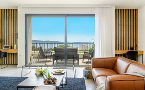 Televisión LCD, chimenea y tenis de mesa 