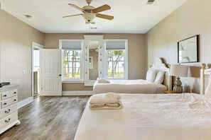 2 chambres, lit de bébé portatif, Wi-Fi, literie fournie