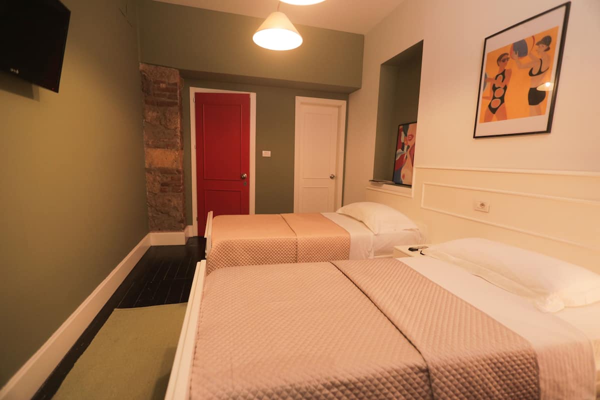Deluxe-værelse med dobbeltseng eller 2 enkeltsenge | Italienske lagner fra Frette, premium-sengetøj