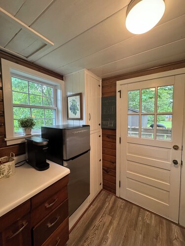 Quaint Guest Cottage