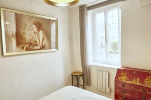 2 Schlafzimmer, Bügeleisen/Bügelbrett, Reisekinderbett, kostenloses WLAN