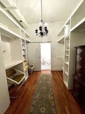 Interior - Palafox Loft 122, sleeps 2 (Pensacola)