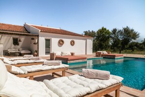 Piscine extérieure