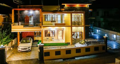 Posh 7 BHK at BELLJEM Homes inside colony close to city