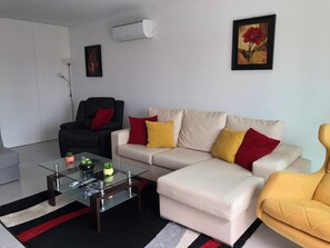 TV connectée, espaces bureaux