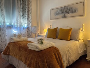 3 Schlafzimmer, Bügeleisen/Bügelbrett, Reisekinderbett, kostenloses WLAN