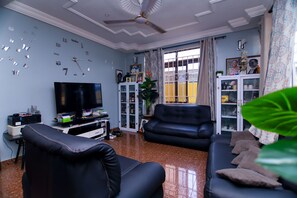 Smart-TV, DVD-Player, Drucker