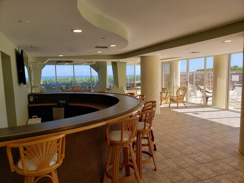 Oceanfront Melbourne Beach/Satellite Beach - Sea Forever at Ocean Walk 