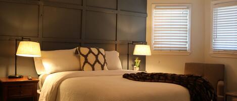 3 bedrooms, desk, free WiFi, bed sheets