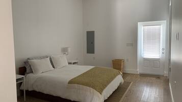 1 chambre, fer et planche Ă repasser, Wi-Fi gratuit, draps fournis