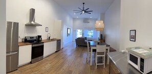 Interior - Right Side o’ Da Trax (Bay St. Louis)