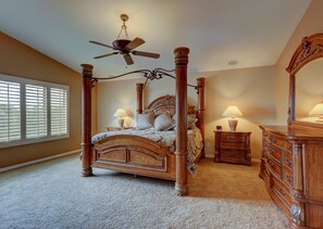 5 bedrooms, desk, iron/ironing board, travel crib - Cave Creek Beauty, Great Location, Spacious Executive Home - HEATED POOL! (Cave Creek)