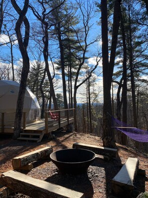 Terrace/patio - Cozy, Seasonal Geo-Dome with Heat/AC on Private Wilderness Reserve in Gunks.  (Wallkill)