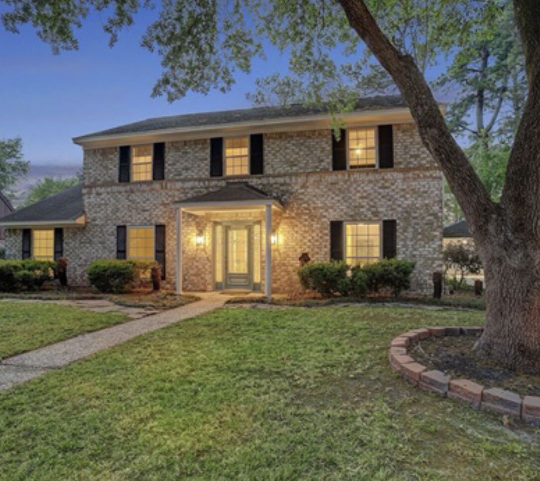 Charming Five Bedroom