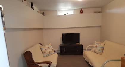 Whale Cove Cottage