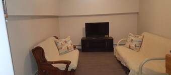 Whale Cove Cottage