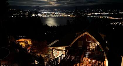 Les Chambres Roses B&B - Green Room (Private Suite with Lake View)