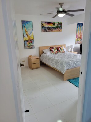 2 chambres, bureau, fer et planche à repasser, Wi-Fi gratuit