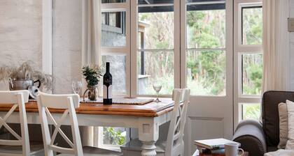 Edessa Lodge- tranquil bush retreat 5 mins from Daylesford