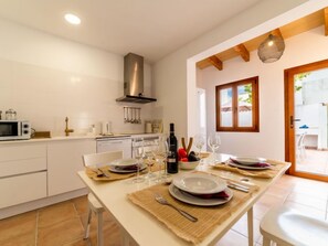 Frigorífic, microones, forn i rentaplats