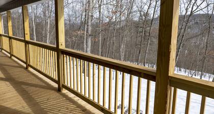 Cabin Luxary Near Raystown Lake in Peaceful Wooded Area