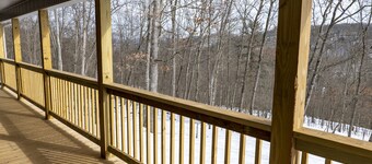 Cabin Luxary Near Raystown Lake in Peaceful Wooded Area